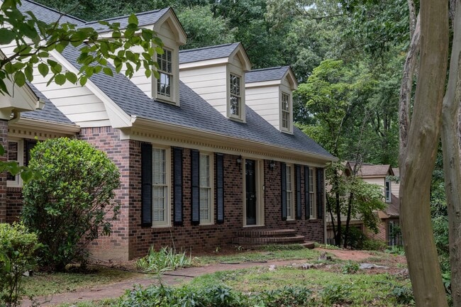 Photo - 2858 Livsey Dr