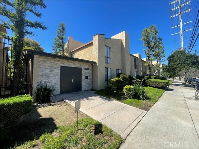 Photo - 22038 Vanowen St Unit 103