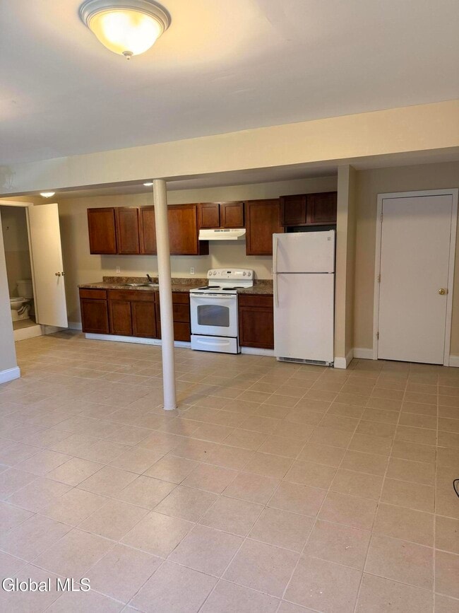Photo - 2938 NY-7 Unit 1