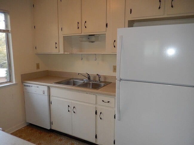 Photo - 1802 Salmon Dr
