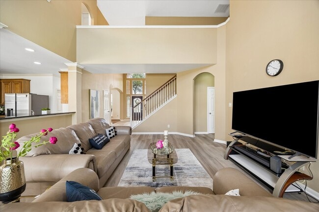 Photo - 2614 Cezanne Cir
