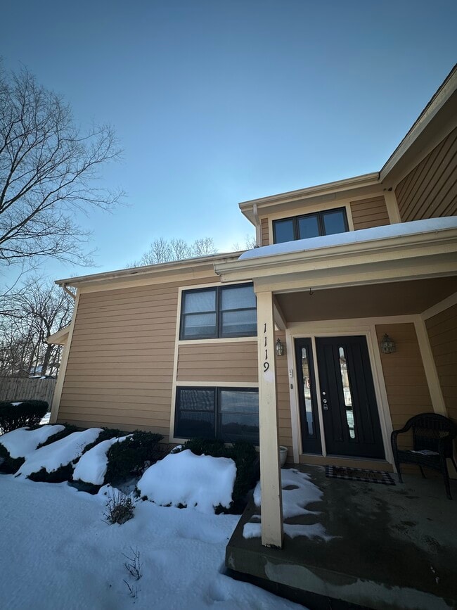 Photo - 1119 Ryan Rd