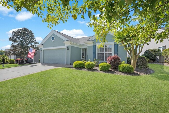 Photo - 17 Thomas Bee Dr
