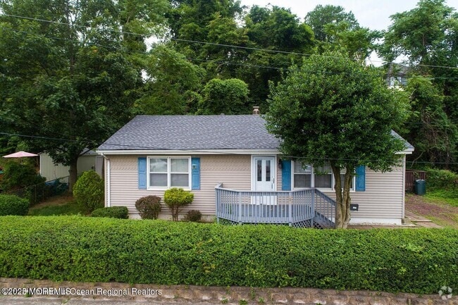Building Photo - 297 Shore Dr Rental