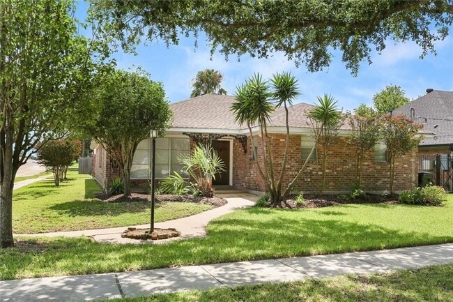 Photo - 6151 Charlotte Dr