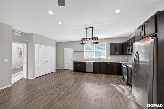 Photo - 4672 Clear Creek Dr