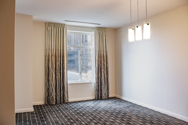 Unfurnished dining room