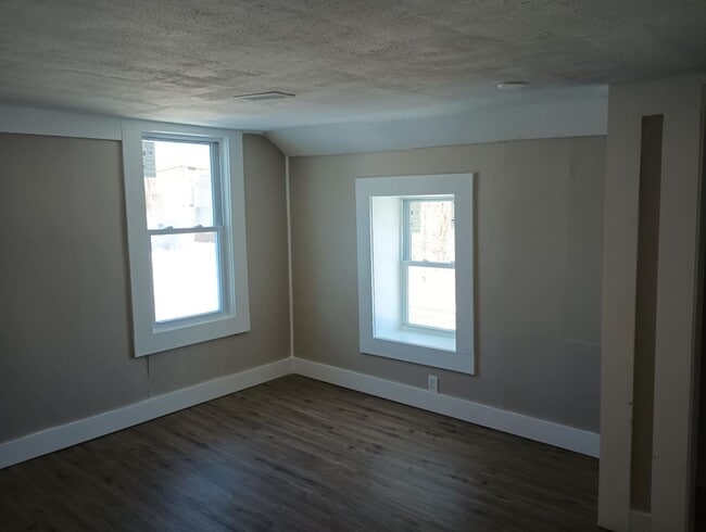 Photo - 5 Bedroom house