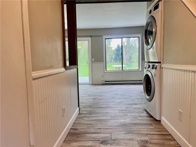 Photo - 5 Brookside Dr