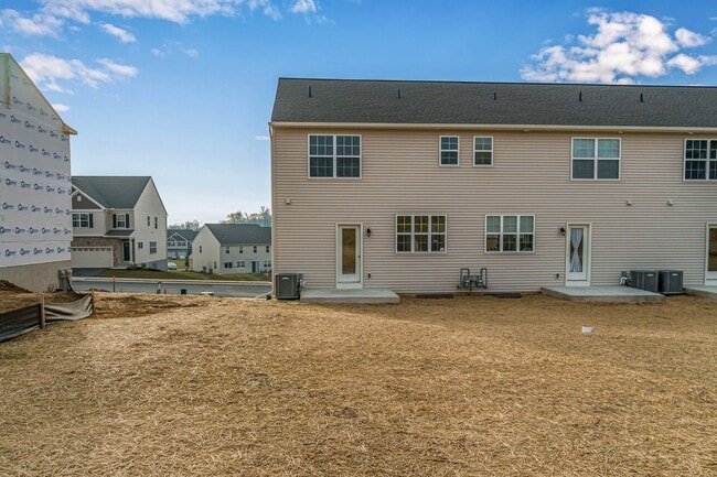 Photo - 541 Brook Shire Ct