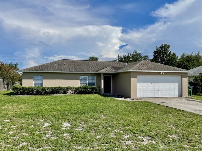 Building Photo - 683 Sagamore Dr