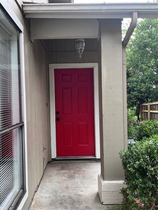 Photo - 6490 Hart Ln