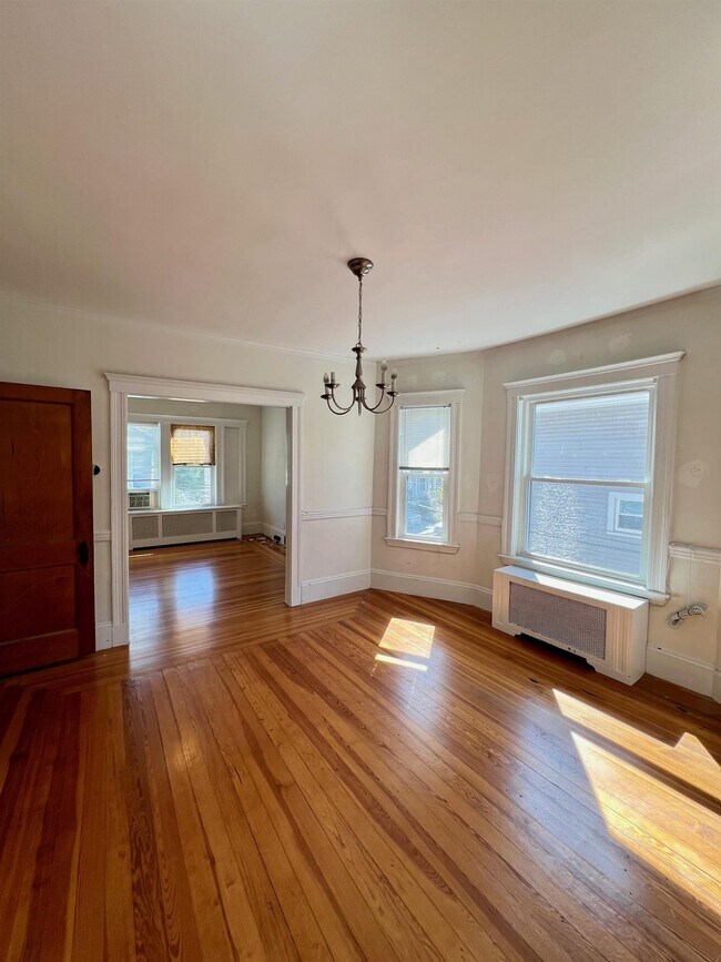 Photo - 18 Alexander Ave Unidad 2