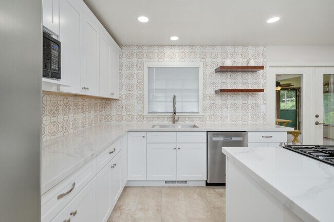 Photo - Beautiful Brick Ranch Home in Franklin