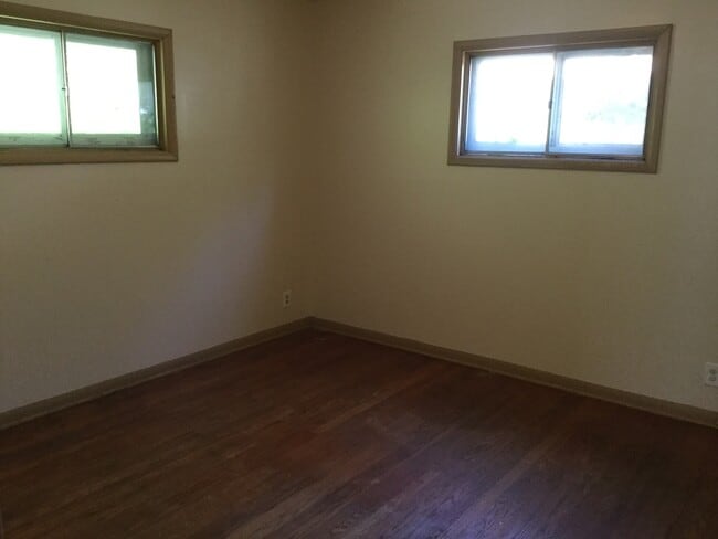 Photo - Spacious 4 BR Single Home