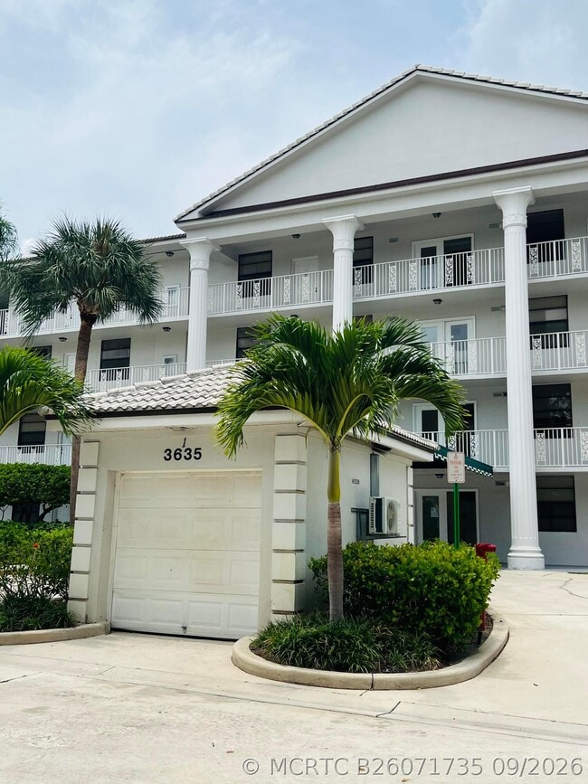 Building Photo - 3635 Whitehall Dr Unit 404