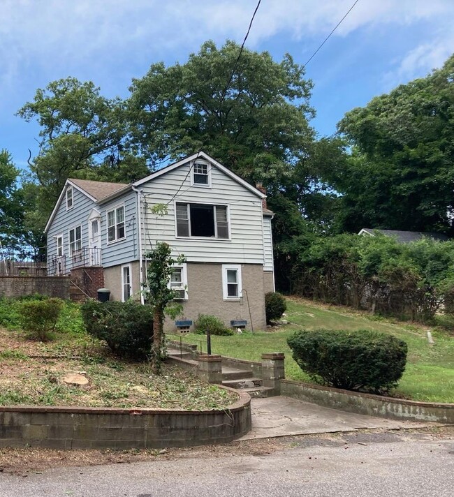 Photo - 23 Bayville Dr House