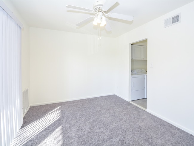 Sample Dining Room - Main Line Berwyn Apartments