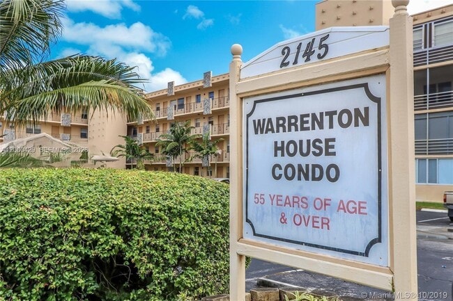 Photo - 2145 Pierce St Unit 326