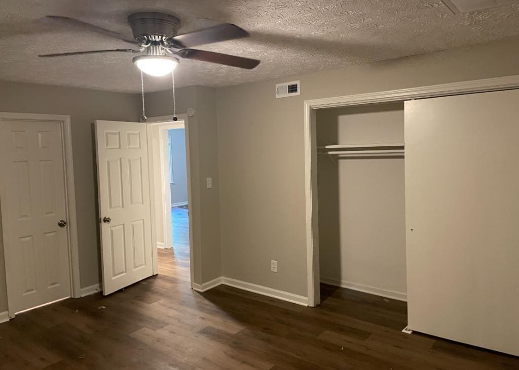 Photo - 135 Hunters Ln