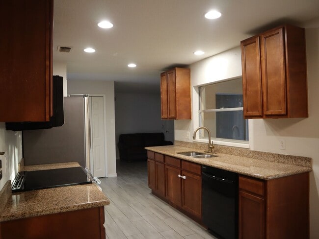 Photo - Great Location 3 bedroom 2 Bath 2 Car Garage Call/Text Carole Arcaro 386-216-4900 Deltona Lakes R...