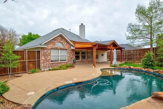 Photo - 5628 Rickshaw Ln House