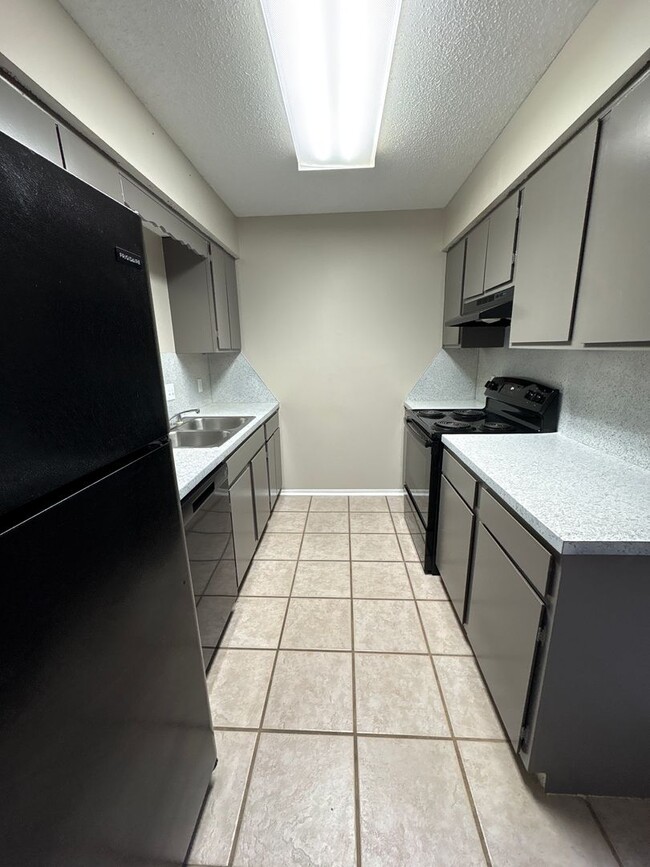 Photo - Welcome Home to Fairway at Fianna Hills – Fort Smith Living with a Scenic View