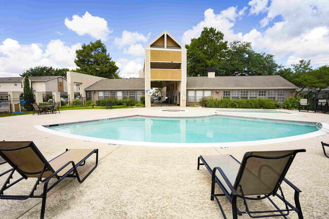 Building Photo - Eden Pointe Rental