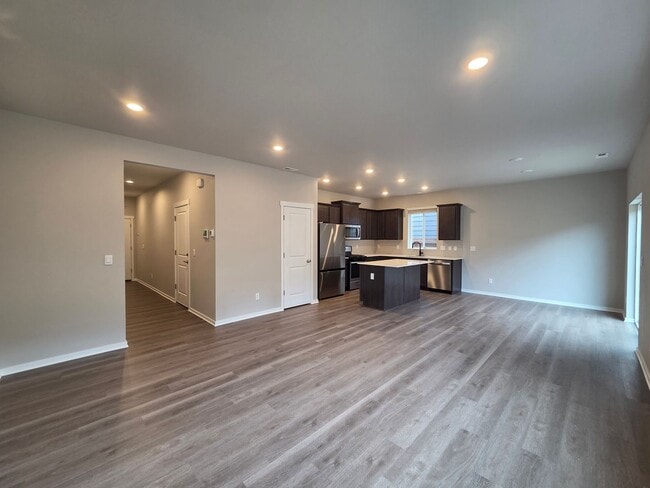 5932 Waverly Rd SW