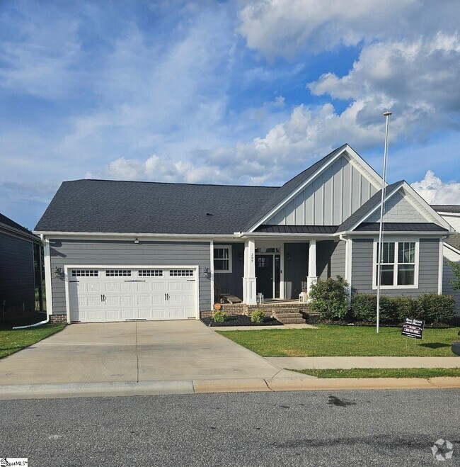 Building Photo - 209 Daystrom Dr Rental