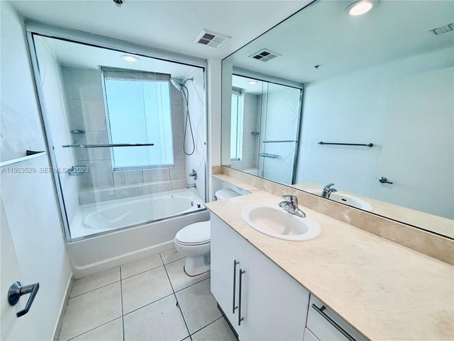 Photo - 335 S Biscayne Blvd Unit 2512