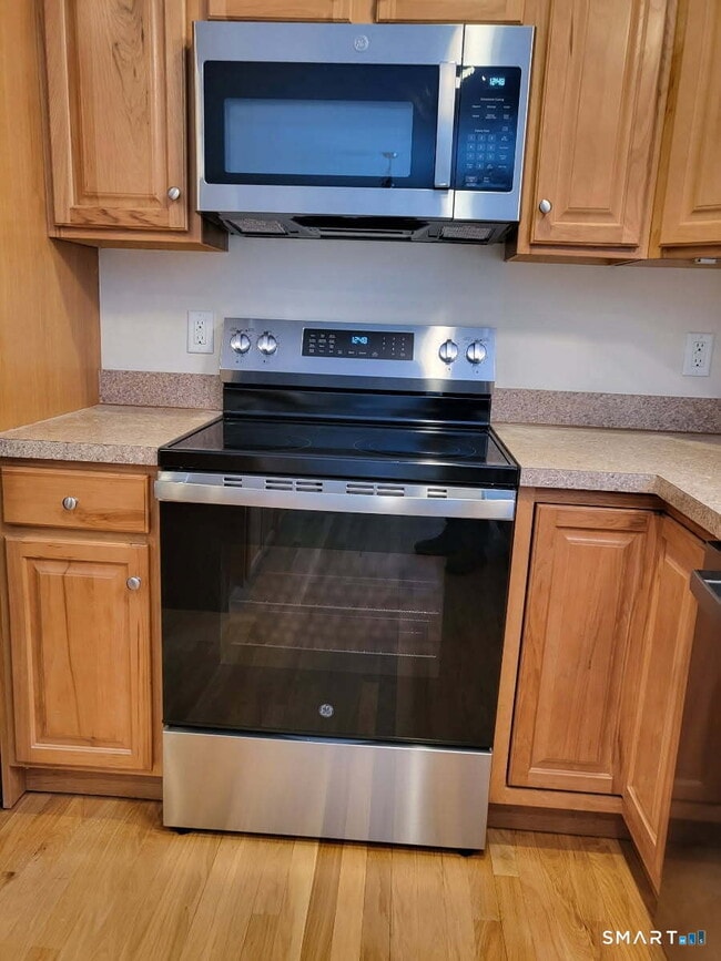 Photo - 48 E Kings Hwy