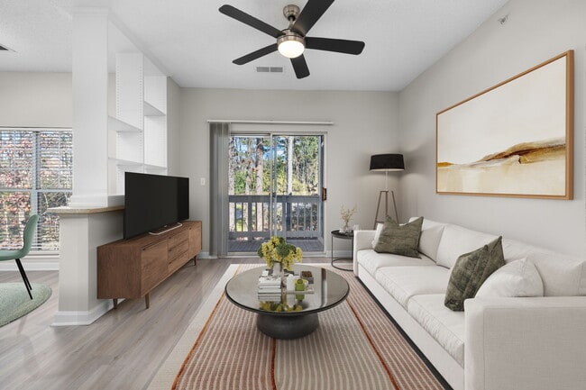 Photo - Mariners Crossing