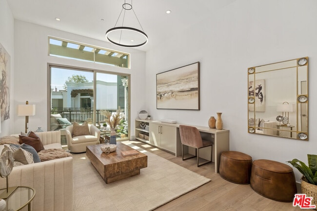 Photo - 130 S Sepulveda Blvd Unit 101