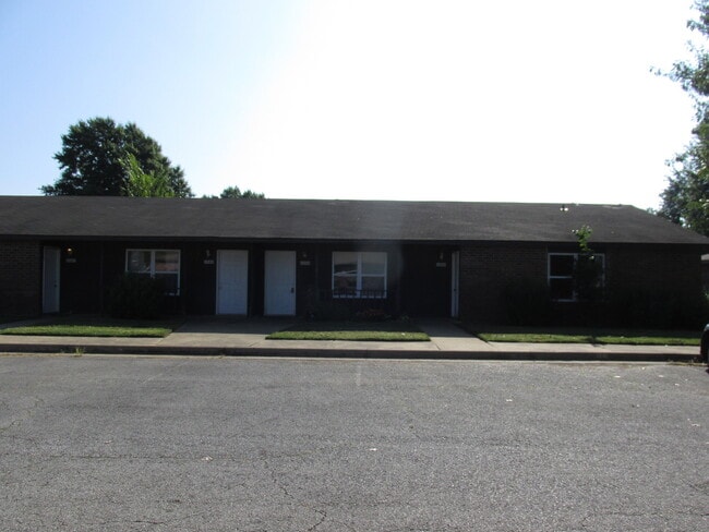 Building Photo - ***1248 W. Sunset***