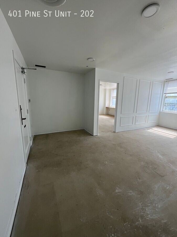 Photo - 401 Pine St Unit 202