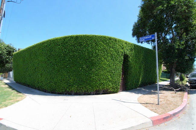 Photo - 6730 Balboa Blvd