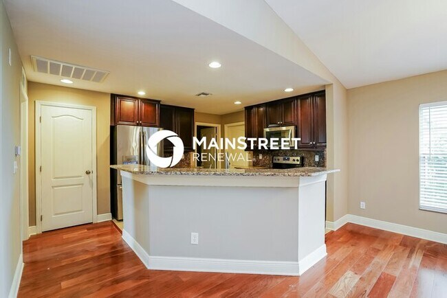 Photo - 2617 43rd St W