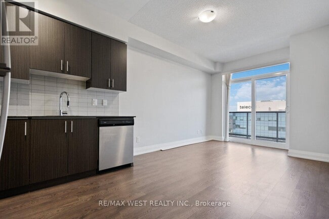 Photo - 3600 Hwy 7 W Unit 1504
