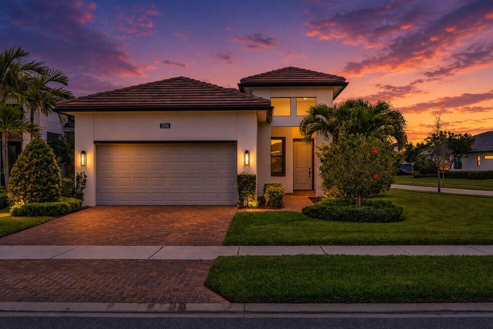 5501 Santa Rosa Ln
