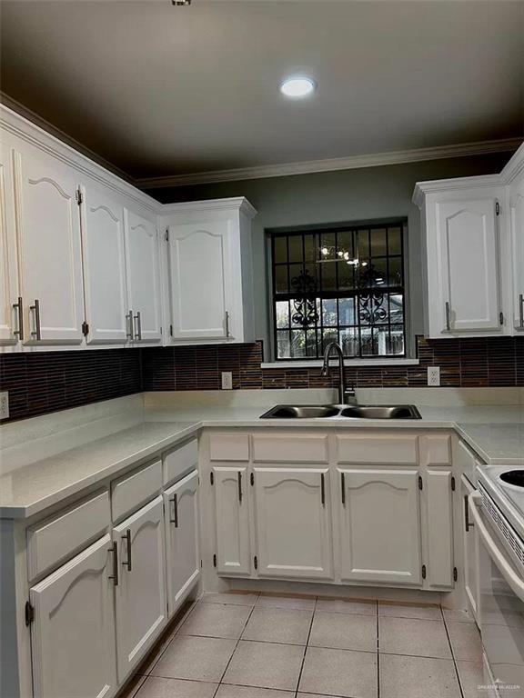 Photo - 24 Whitewing Dr