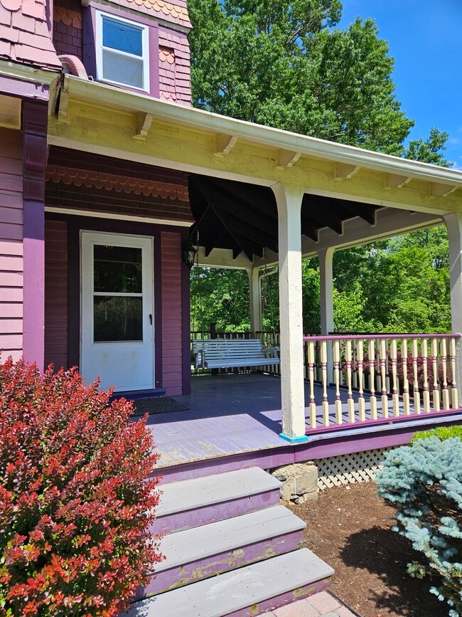 Photo - 1195 Westbourne Rd