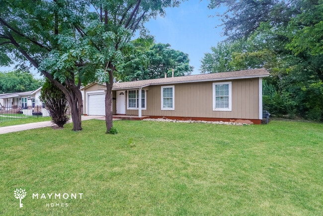 Photo - 1105 De Ridder St