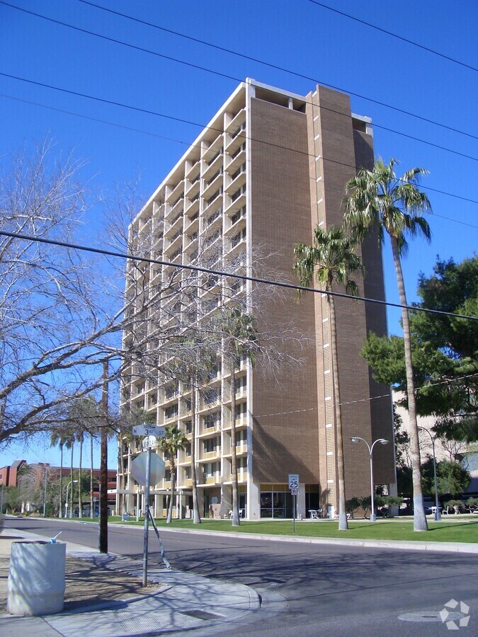 Southeast corner - Fellowship Towers Apartments