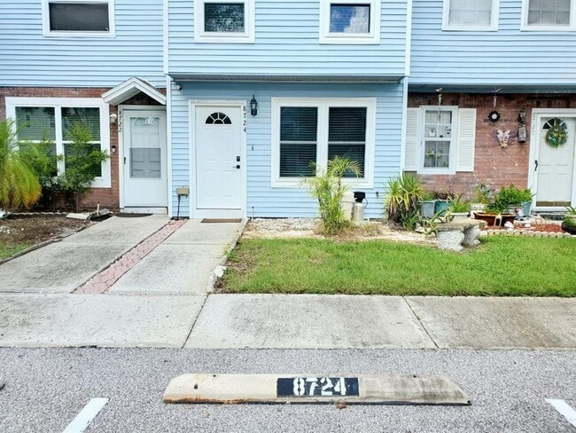 8724 Cobbler Pl