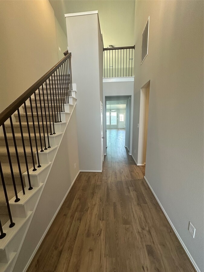 Photo - 206 Mercury Sky Rd