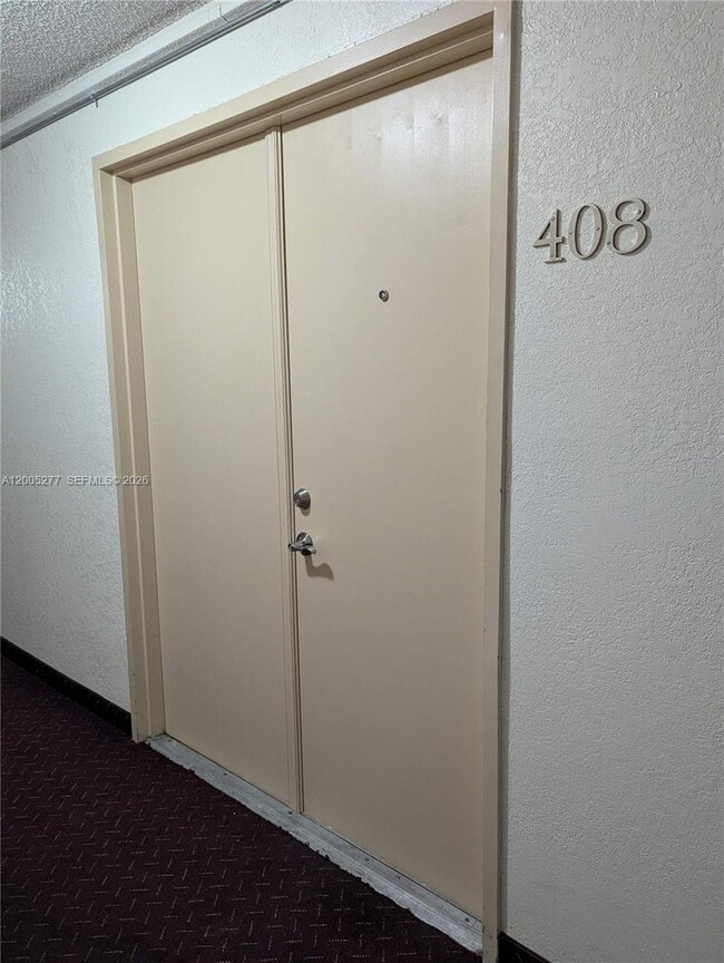 Building Photo - 16751 NE 9th Ave Unit 408