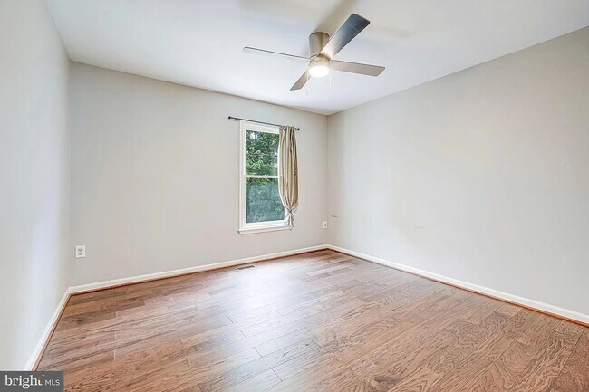 Photo - 7 Apple Blossom Ct