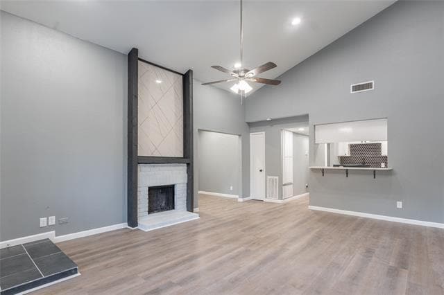 Photo - 727 Sceptre Cir