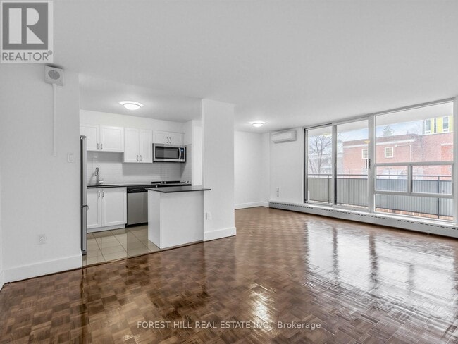 Photo - 35 Walmer Rd Unité 202